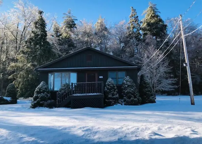 Catskills Cottage With Lake View Book Now